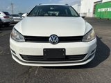 Used 2017 Volkswagen Golf S image 2