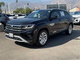 Certified 2022 Volkswagen Atlas Cross Sport SE image 3