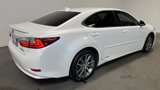 Used 2016 Lexus ES 300h image 3