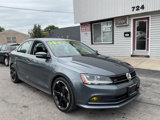 Used 2018 Volkswagen Jetta SE image 2