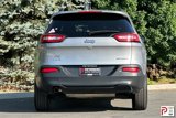 Used 2016 Jeep Cherokee Sport image 5