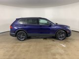 Used 2022 Volkswagen Tiguan SE w/ Panoramic Sunroof Package image 4