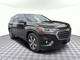 Used 2020 Chevrolet Traverse LT w/ LT Premium Package image 2