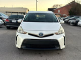 Used 2015 Toyota Prius V Three image 2