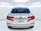 Used 2018 Honda Accord Touring image 4