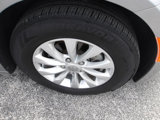 Used 2017 Chrysler Pacifica Touring w/ Tire & Wheel Group image 3