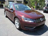 Used 2013 Volkswagen Passat TDI SE image 2