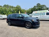 Used 2017 Dodge Grand Caravan GT image 3