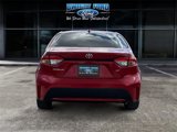 Used 2021 Toyota Corolla LE image 4