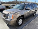 Used 2013 GMC Yukon XL SLE image 3