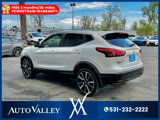 Used 2017 Nissan Rogue Sport SL w/ SL Premium Package image 5