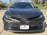 Used 2018 Toyota Camry LE image 3