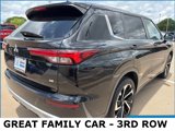 Used 2022 Mitsubishi Outlander SE image 3