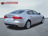 Used 2018 Jaguar XE Premium image 5