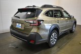 Used 2023 Subaru Outback Premium image 5