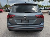 Used 2020 Volkswagen Tiguan SE R-Line image 6