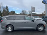 New 2025 Chrysler Pacifica Select w/ Uconnect Theater Family Group image 4