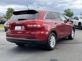 Used 2016 Kia Sorento LX image 3