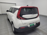 Used 2022 Kia Soul LX w/ Technology Package image 5