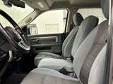 Used 2019 RAM 1500 Classic SLT w/ Luxury Group image 4
