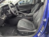 Used 2023 Hyundai Elantra Limited image 2
