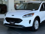 Used 2022 Ford Escape SE image 3