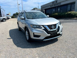 Used 2017 Nissan Rogue SV image 3