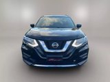 Used 2018 Nissan Rogue SV image 2