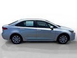 Used 2022 Toyota Corolla LE image 6