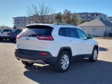 Used 2016 Jeep Cherokee Limited image 3