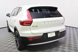 Used 2023 Volvo XC40 B5 Plus image 4