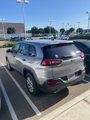 Used 2017 Jeep Cherokee Sport image 3