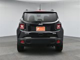 Used 2018 Jeep Renegade Latitude w/ Cold Weather Group image 4