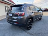 Used 2017 Jeep Compass Latitude w/ Popular Equipment Group image 5