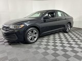 Used 2024 Volkswagen Jetta SE image 4