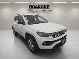 Used 2024 Jeep Compass Latitude image 6