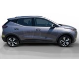 Used 2022 Chevrolet Bolt EUV LT w/ Convenience Package image 6