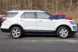 Certified 2017 Ford Explorer XLT image 6