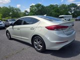 Used 2017 Hyundai Elantra SE image 4