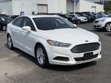 Used 2016 Ford Fusion SE w/ SE Cold Weather Package image 2
