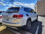 Used 2019 Volkswagen Atlas SEL Premium image 4