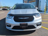 Used 2022 Chrysler Pacifica Touring-L image 2