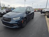 New 2025 Chrysler Pacifica Premium image 3
