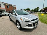 Used 2015 Ford Escape SE w/ Equipment Group 201A image 3