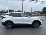 Used 2023 Kia Seltos LX image 2