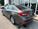 Used 2017 Hyundai Sonata SE image 4
