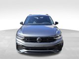 Used 2022 Volkswagen Tiguan SE R-Line image 2