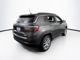 Used 2022 Jeep Compass Latitude image 5