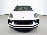 Certified 2025 Porsche Macan image 6