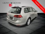 Used 2017 Volkswagen Golf SE image 6